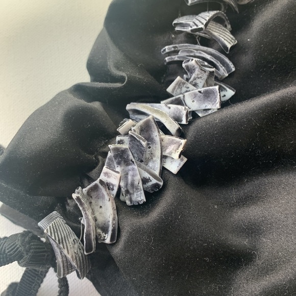 Kate Spade ♠️ Black Silk Bag Cinque Terre Capri Coral Shells Evening Bag NWT 🖤 - Picture 15 of 16